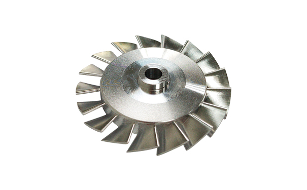 Mis on neljateljeline CNC töötlemine